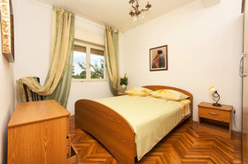 Apartments Ljiljana