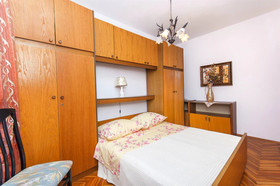 Apartments Ljiljana