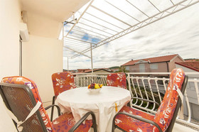 Apartments Luca