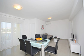 Apartments Maja