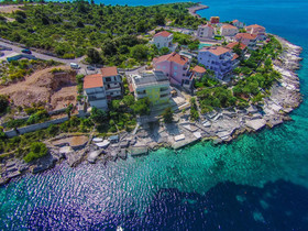 Apartments Maja