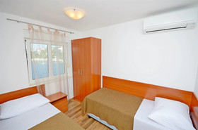 Apartments Maja