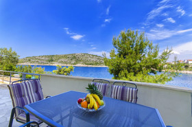 Apartments Maja