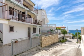 Apartments Mira Mark