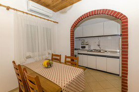 Apartments Mirko