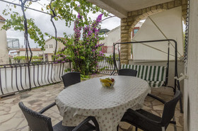 Apartments Mirko