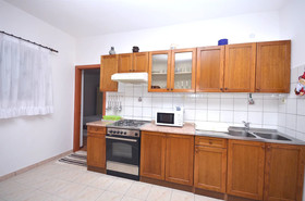 Apartments Mirta
