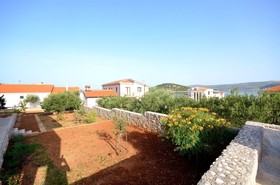 Apartments Mirta