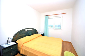 Apartments Mirta