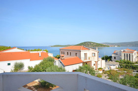 Apartments Mirta