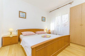 Apartments Pera