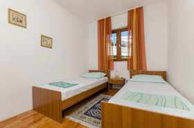 Apartments Sanda
