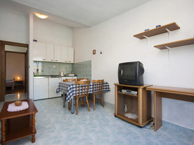Apartments Sanda