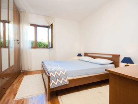Apartments Sanda