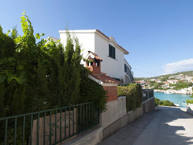 Apartments Sanda