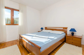 Apartments Sanda