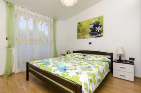 Apartments Sinisa