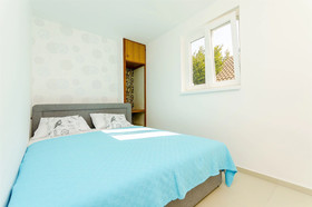 Apartments Sirius Rogoznica
