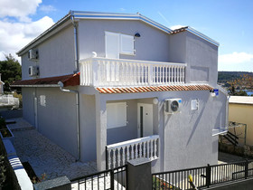 Apartments Sirius Rogoznica
