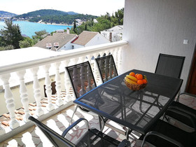 Apartments Sirius Rogoznica