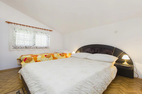 Apartments Skelin