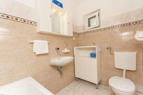 Apartments Srdan