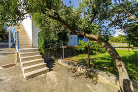 Apartments Ugrina