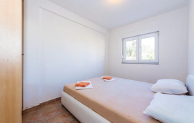 Apartments Zdravka