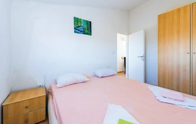 Apartments Zdravka