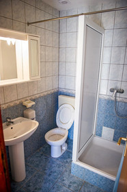 Apartments Zdravko