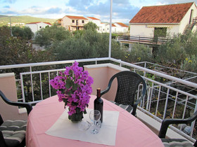 Apartments Zdravko