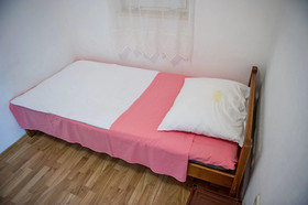 Apartments Zdravko
