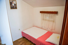 Apartments Zdravko