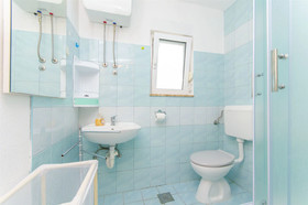 Apartments Zvonko
