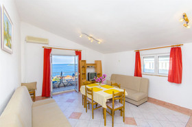 Apartments Zvonko