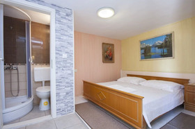 Holiday House Neda