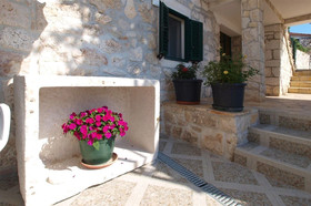 Holiday House Neda