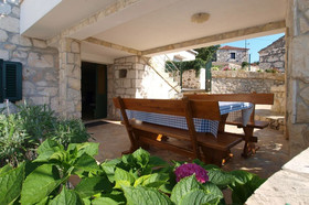 Holiday House Neda