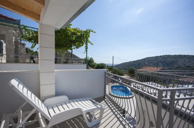Holiday House Neda