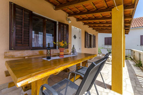 House Ante