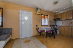 House Ante