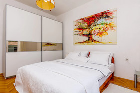 House Suncani Dvori