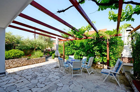 House Vesna