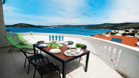 Villa Mona