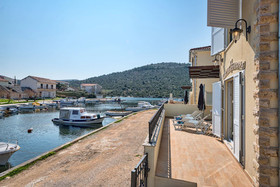 Villa Tipa 1