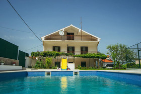 Villa Dikano