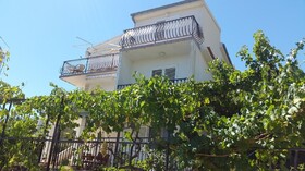 Apartments Nina