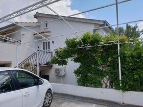 Apartments Nina