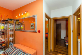 Apartments Pupa