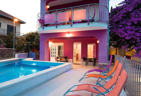 Apartments Pupa